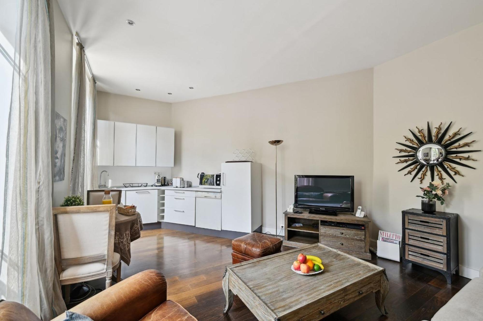 Champs-Elysees & Arc De Triomphe - Cityapartmentstay Paryż Zewnętrze zdjęcie
