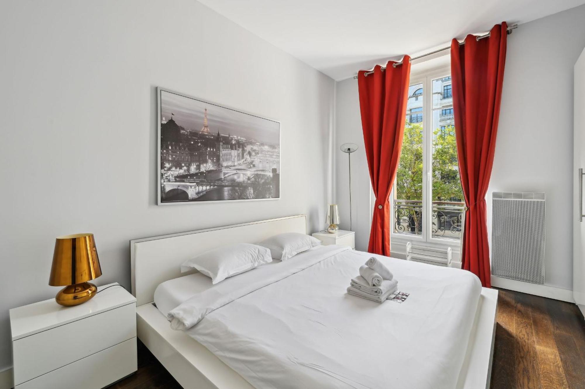 Champs-Elysees & Arc De Triomphe - Cityapartmentstay Paryż Zewnętrze zdjęcie